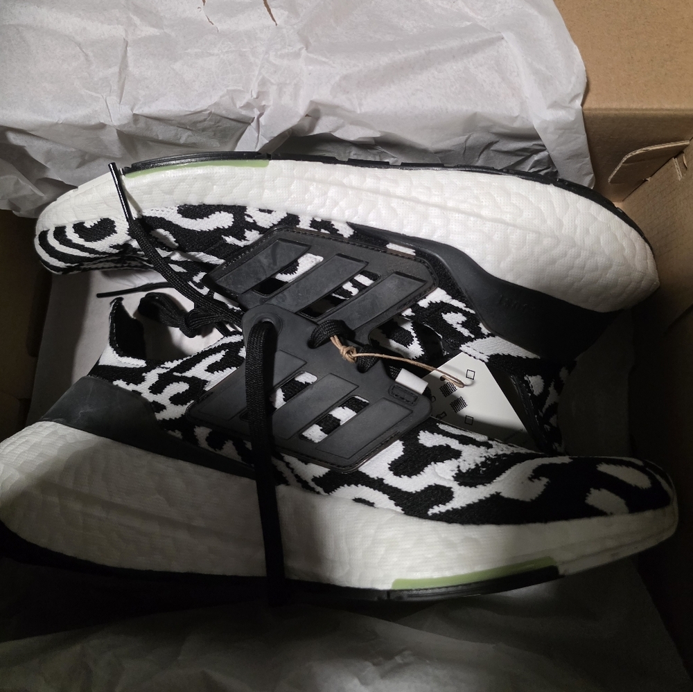 adidas ultraboost 22
